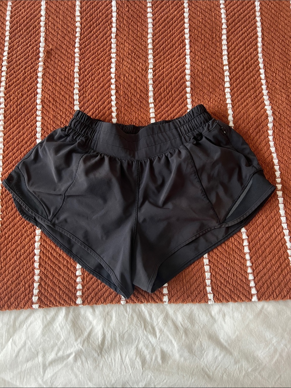 Lululemon Hotty Hot Shorts | Women's Low-Rise Lined Short 2.5" - Picture 8 of 13